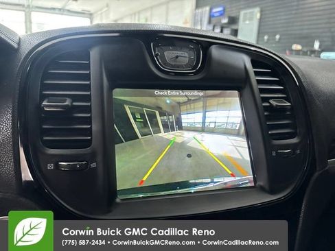 Used 2018 Chrysler 300 S AWD/4WD image 28