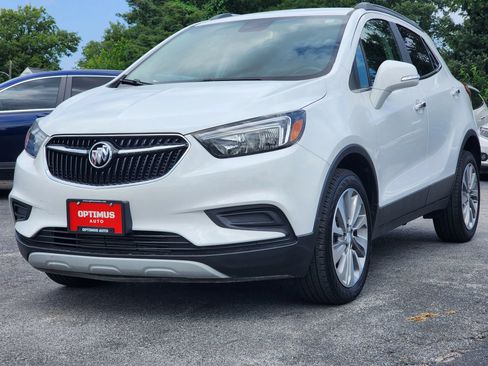 Used 2020 Buick Encore Preferred w/ Safety Package AWD/4WD image 3