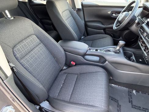 New 2027 Honda HR-V LX image 10