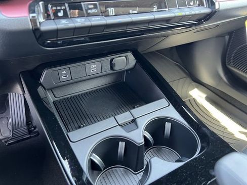 New 2026 Toyota Prius Plug-In Hybrid image 22