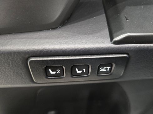 Used 2023 Lexus GX 460 Premium w/ Premium Plus Package image 19