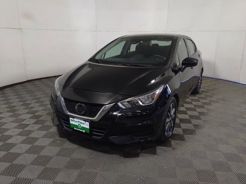 Used 2021 Nissan Versa SV FWD image 15