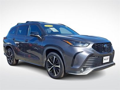 Used 2022 Toyota Highlander XSE