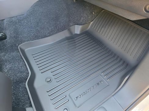 New 2026 Nissan Frontier SV w/ Tow Package image 12