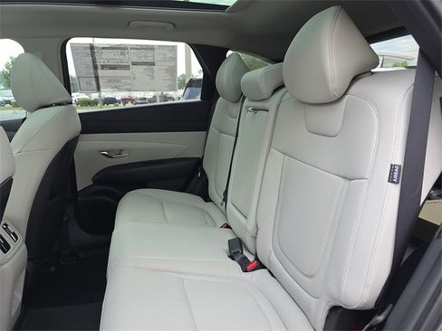 New 2025 Hyundai Tucson SEL image 15