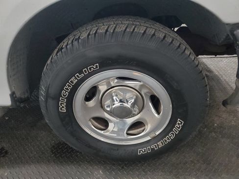 Used 2004 Ford F150 XL image 12