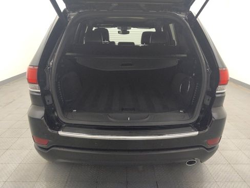 Used 2020 Jeep Grand Cherokee Limited w/ Luxury Group II image 29