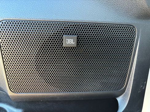 Used 2014 Toyota Tundra Platinum image 12