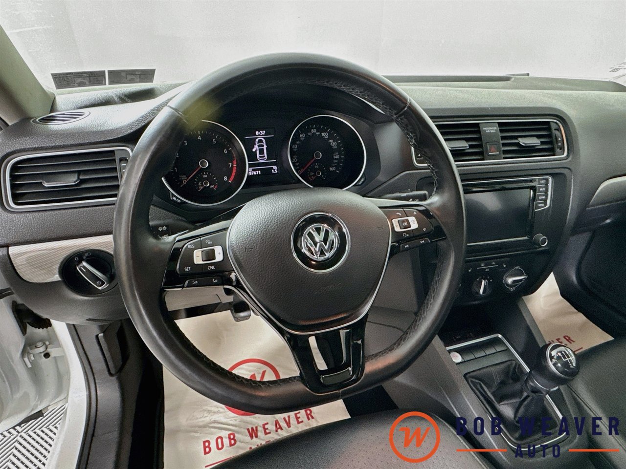 Used 2017 Volkswagen Jetta SE FWD image 13
