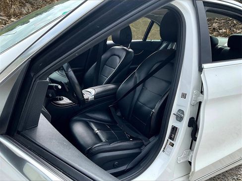 Used 2017 Mercedes-Benz C 300 4MATIC Sedan w/ Premium 2 Package image 22
