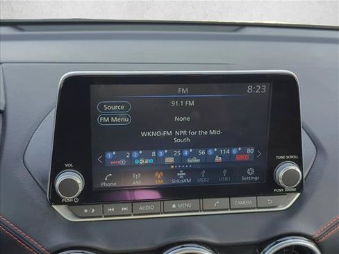 Used 2025 Nissan Sentra SR FWD image 13