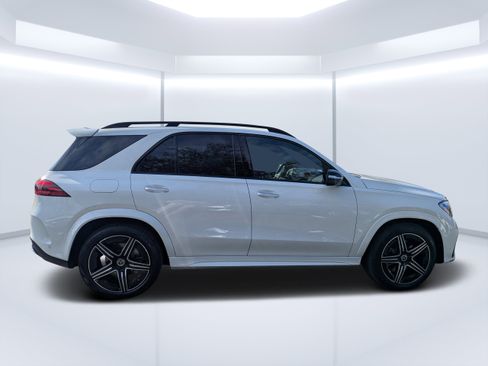 New 2026 Mercedes-Benz GLE 450 GLE 450 image 2