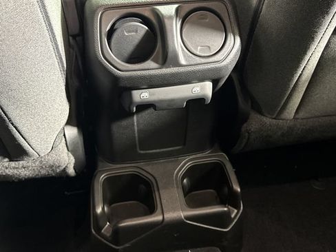 Used 2024 Jeep Wrangler Unlimited Sport AWD/4WD image 27