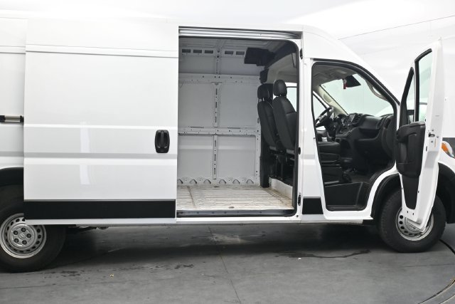 Used 2026 RAM ProMaster 2500 w/ Convenience Group FWD image 49