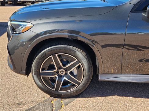 New 2026 Mercedes-Benz GLC 300 4MATIC image 9