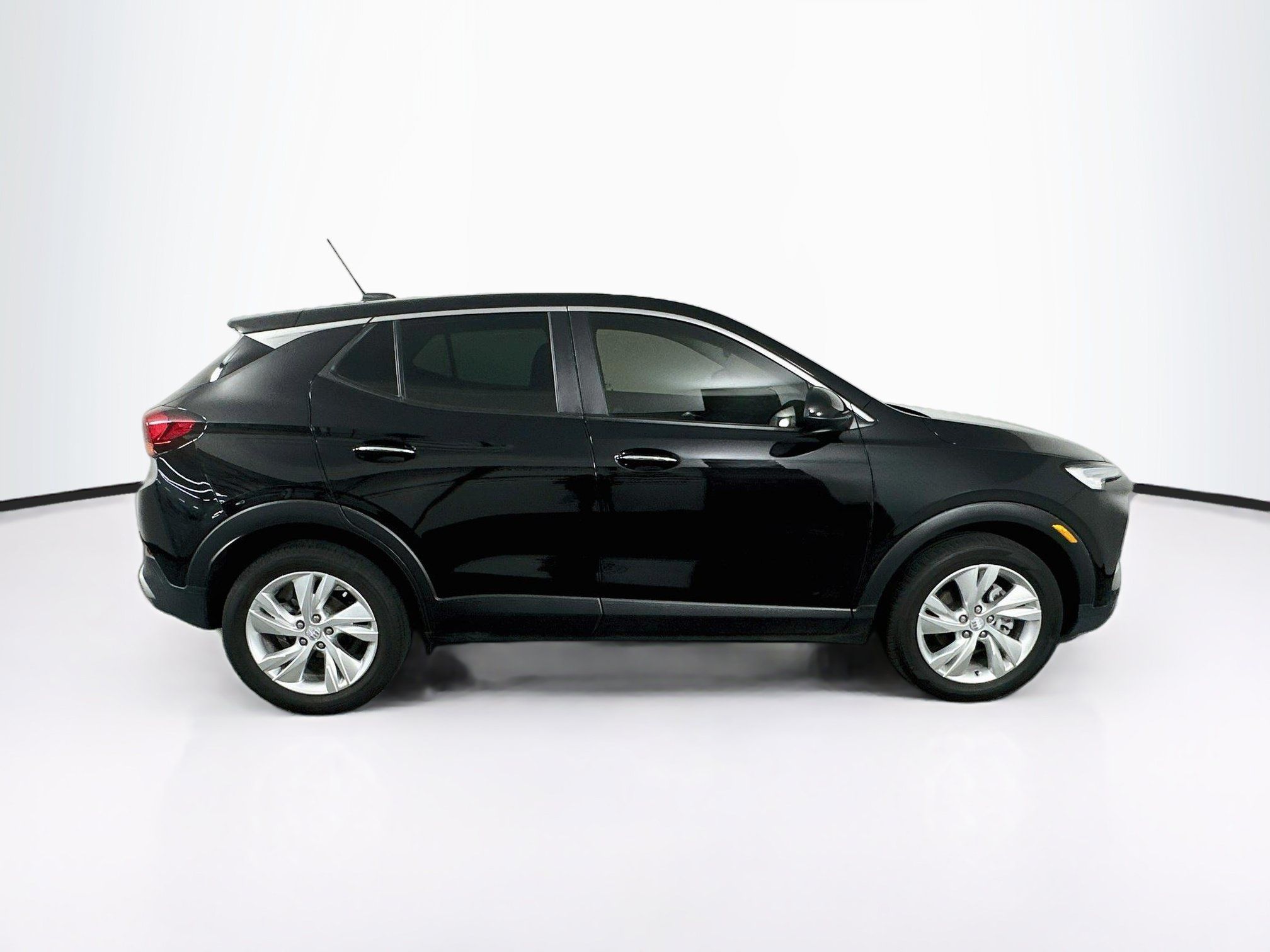 Used 2025 Buick Encore GX Preferred w/ Comfort Package FWD image 10