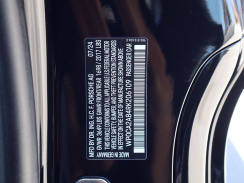 Certified 2024 Porsche 718 Boxster RWD image 28
