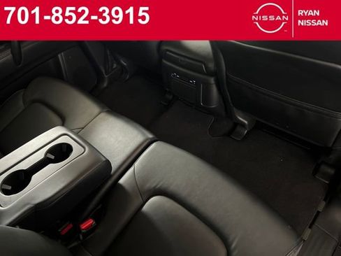 Certified 2024 Nissan Armada SV image 27