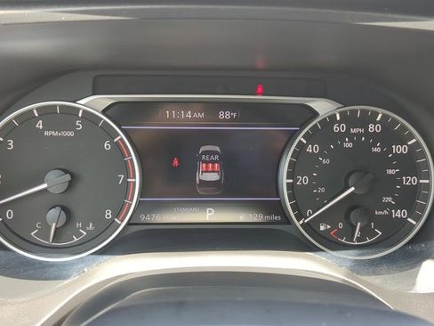 Certified 2025 Nissan Rogue SV FWD image 21