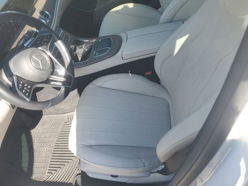 Used 2022 Mercedes-Benz E 350 E 350 w/ AMG Line Exterior image 17