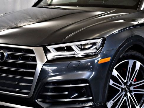 Used 2018 Audi SQ5 Prestige image 3