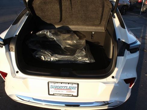 New 2025 Buick Envista Avenir image 39