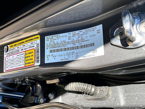 Used 2024 Ford Ranger Lariat w/ FX4 Off-Road Package image 4