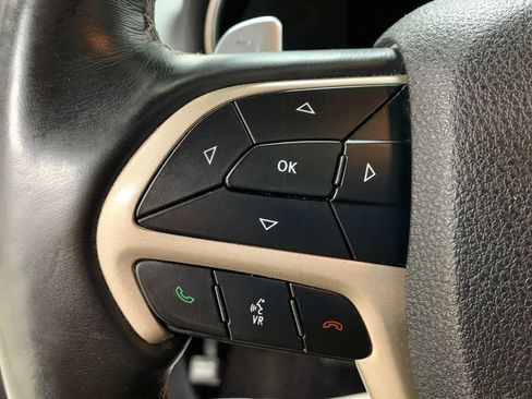 Used 2017 Jeep Grand Cherokee Limited AWD/4WD image 22