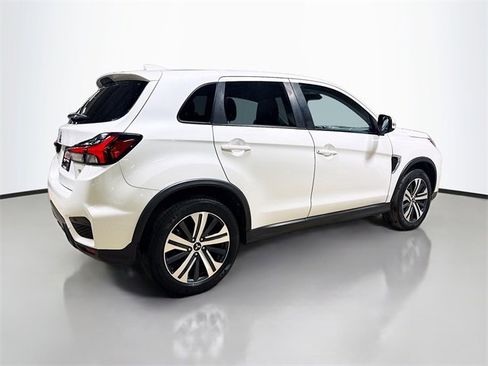 Used 2021 Mitsubishi Outlander Sport SE image 7
