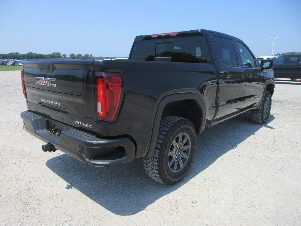 New 2026 GMC Sierra 1500 AT4X AWD/4WD image 4