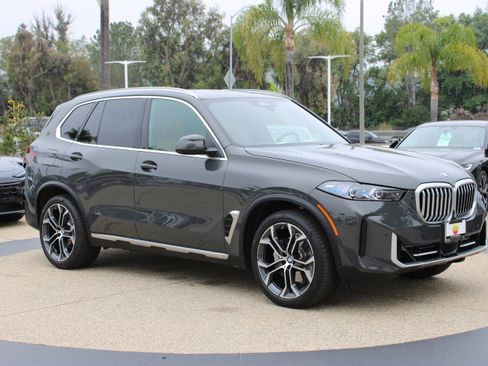 Used 2026 BMW X5 sDrive40i w/ Climate Comfort Package RWD image 8