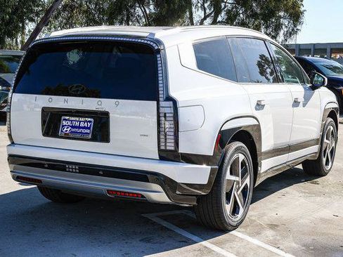 New 2026 Hyundai Ioniq 9 Limited image 6