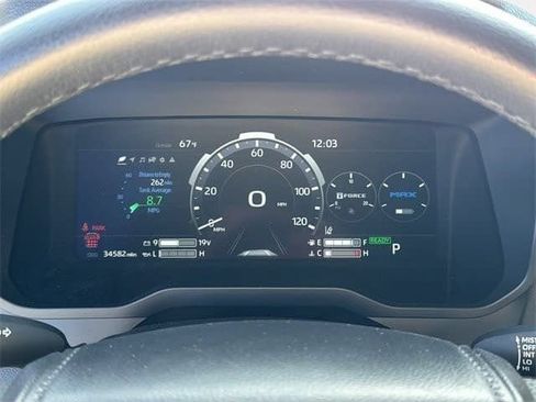 Used 2025 Toyota Sequoia SR5 AWD/4WD image 18