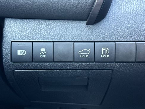Used 2023 Toyota Camry LE w/ Convenience Package image 33