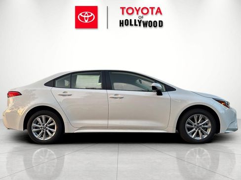 New 2026 Toyota Corolla LE image 3