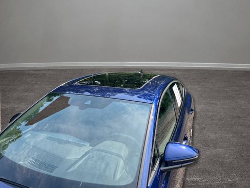 Used 2025 Audi Q4 e-tron Premium Plus image 13