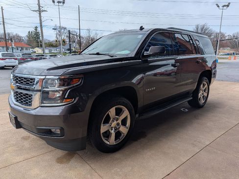 Used 2015 Chevrolet Tahoe LT w/ Luxury Package image 3
