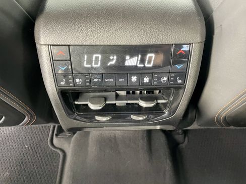 Certified 2022 Jeep Grand Cherokee L Summit AWD/4WD image 24