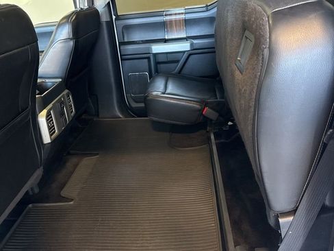 Used 2015 Ford F150 Lariat w/ Equipment Group 502A Luxury image 12