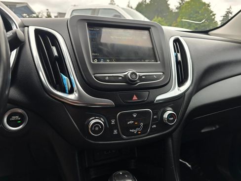Used 2019 Chevrolet Equinox LT AWD/4WD image 25