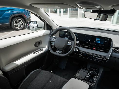 New 2026 Hyundai Ioniq 5 SE AWD/4WD image 13