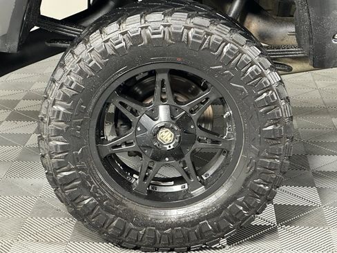 Used 2011 RAM 3500 SLT w/ Technology Group image 14