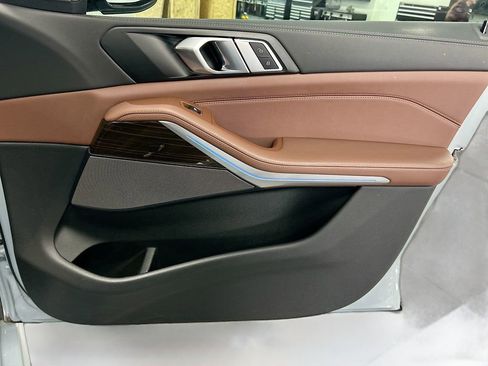 Certified 2024 BMW X5 xDrive50e w/ M Sport Package image 24