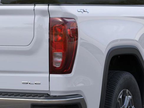New 2026 GMC Sierra 1500 SLE w/ Max Trailering Package AWD/4WD image 37