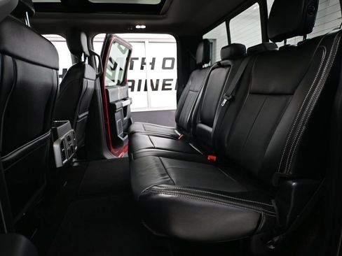 Used 2019 Ford F150 Lariat w/ Equipment Group 502A Luxury AWD/4WD image 41