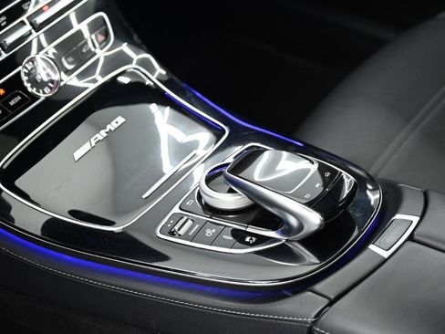 Used 2018 Mercedes-Benz E 63 AMG S image 41