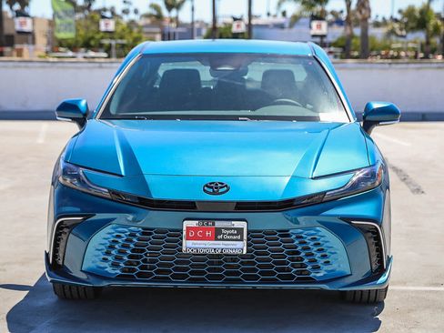 New 2026 Toyota Camry XSE FWD image 3
