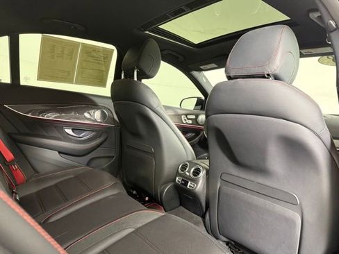 Used 2018 Mercedes-Benz E 43 AMG 4MATIC Sedan image 29