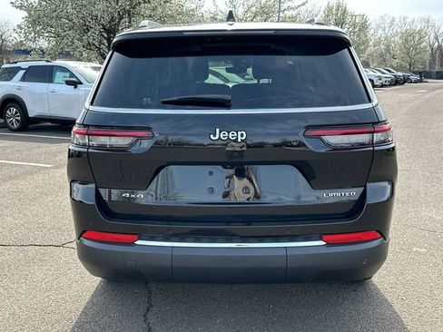 Used 2023 Jeep Grand Cherokee L Limited AWD/4WD image 3