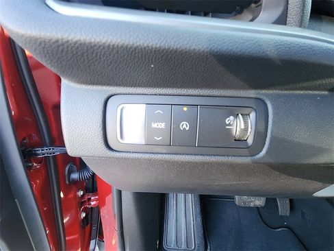 New 2026 Chevrolet Traverse LT image 20